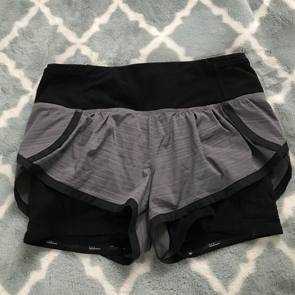 Lululemon Shorts w/ Spandex - Picture 1 of 2